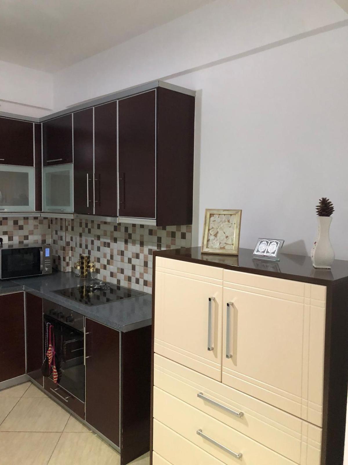Mona'S Guesthouse Sarande Room photo