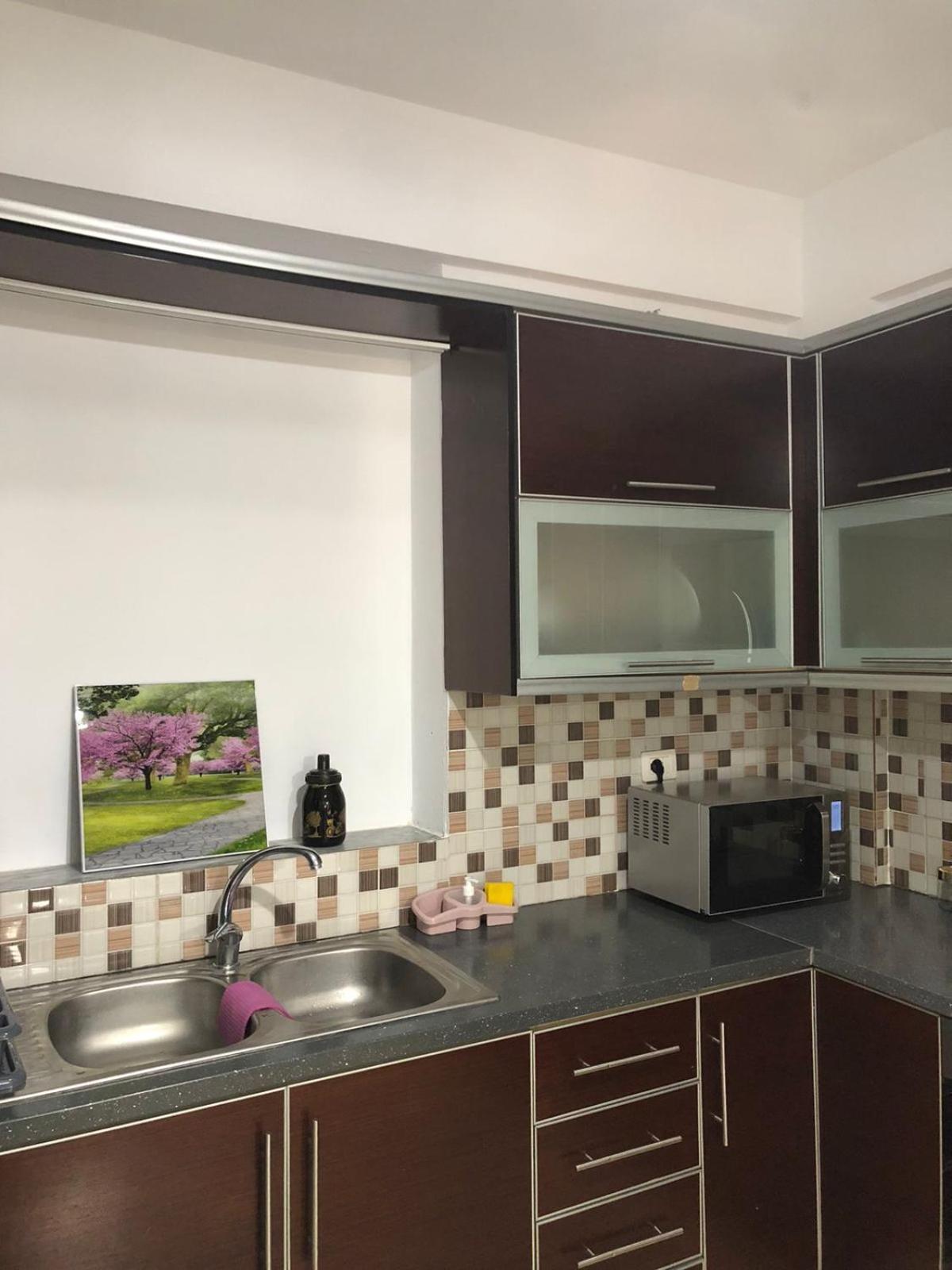 Mona'S Guesthouse Sarande Room photo