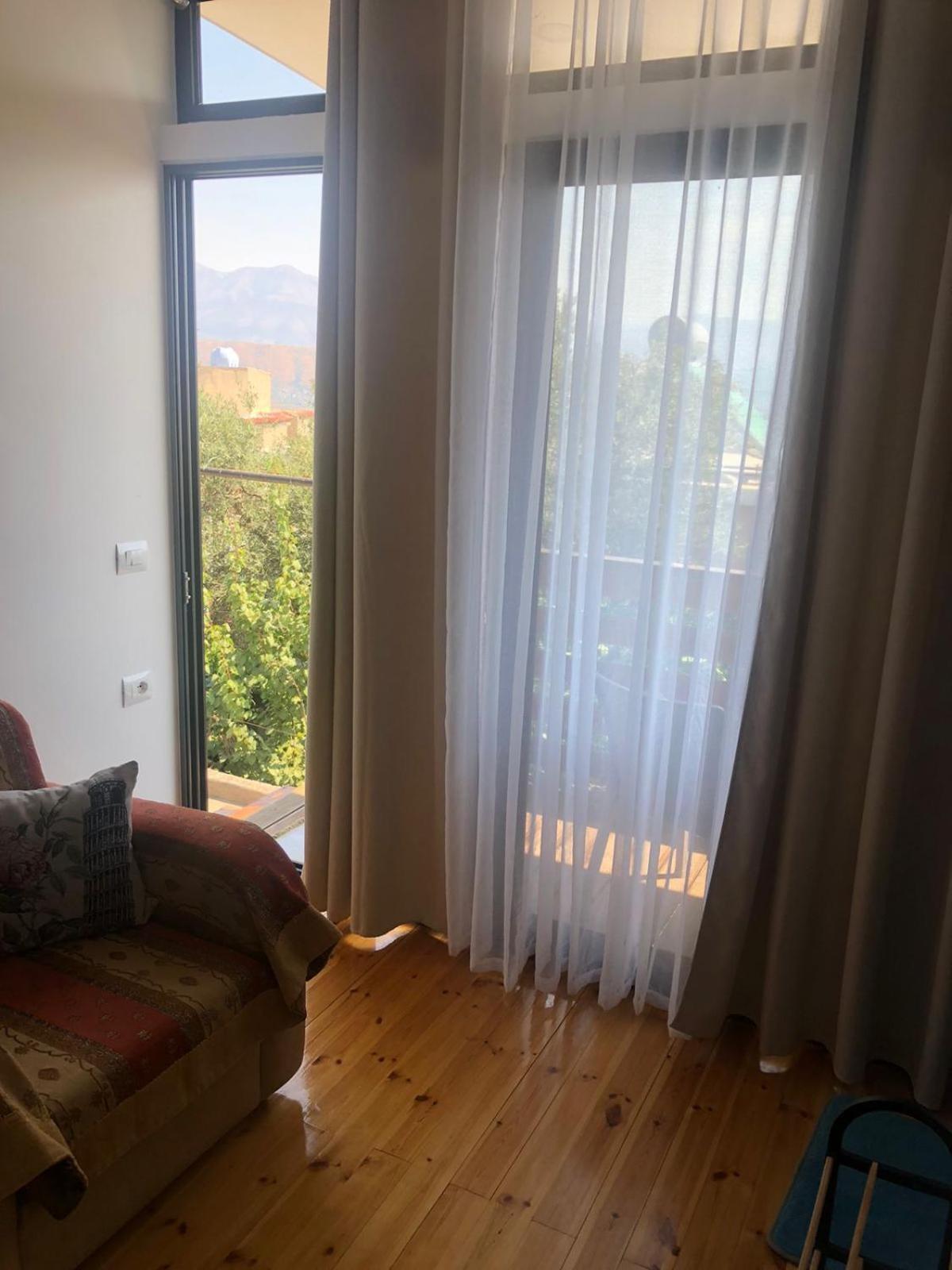 Mona'S Guesthouse Sarande Exterior photo
