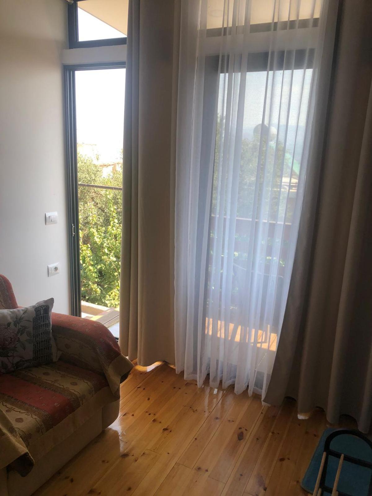 Mona'S Guesthouse Sarande Exterior photo